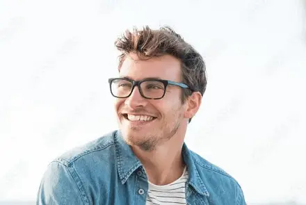 Profils d'hommes célibataires Cholet, agence matrimoniale Unicis Cholet